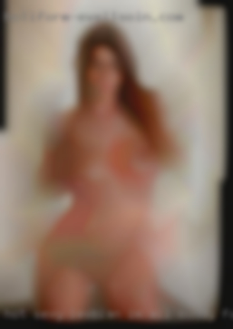 Hot sexy lesbian i'm all buddy for FWB...