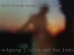 Outgoing j-ville and fun looking young lady near IL.