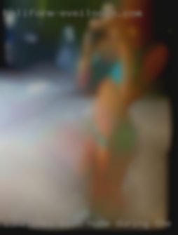 Sometimes even nude during the day from Klamath Falls..